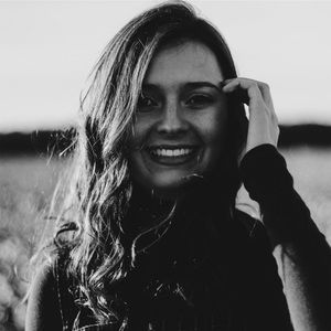 Meet your Posher, Zoe